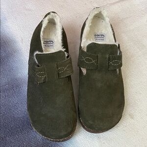 Earth Origins Women’s Cold Weather Slip Ons